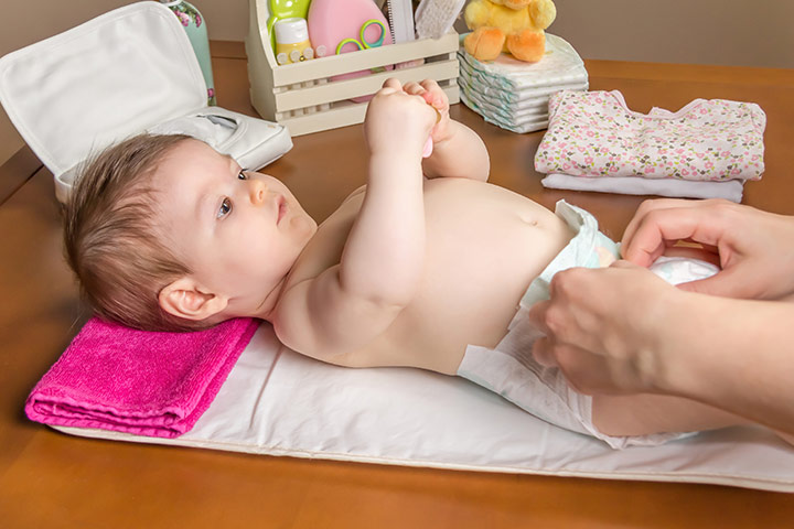 Pros and Cons of Cloth Diapers